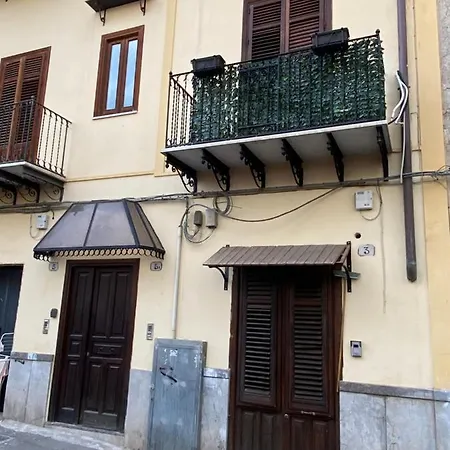 شقة La Lumaca Kalsa